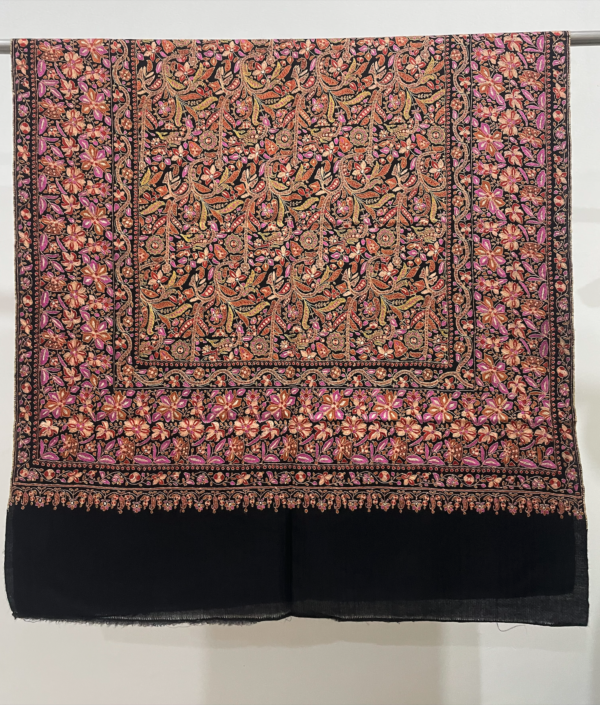 Full Sozni Embroidered Jama Shawl - Image 3